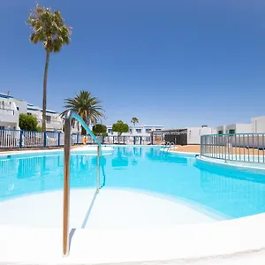 Apartamento Atalaya Ground Floor Poolside, Puerto del Carmen (Lanzarote)
